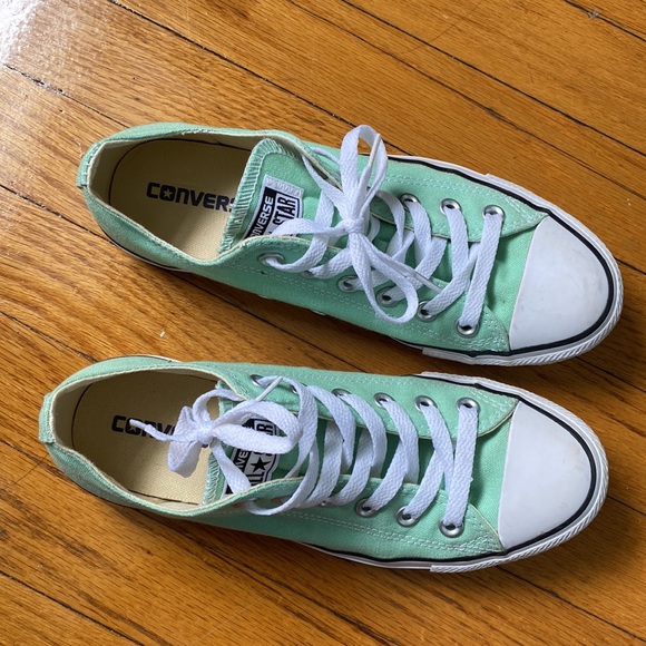 Converse Chuck Taylor Lo Sneakers Mint 8 - Picture 1 of 9